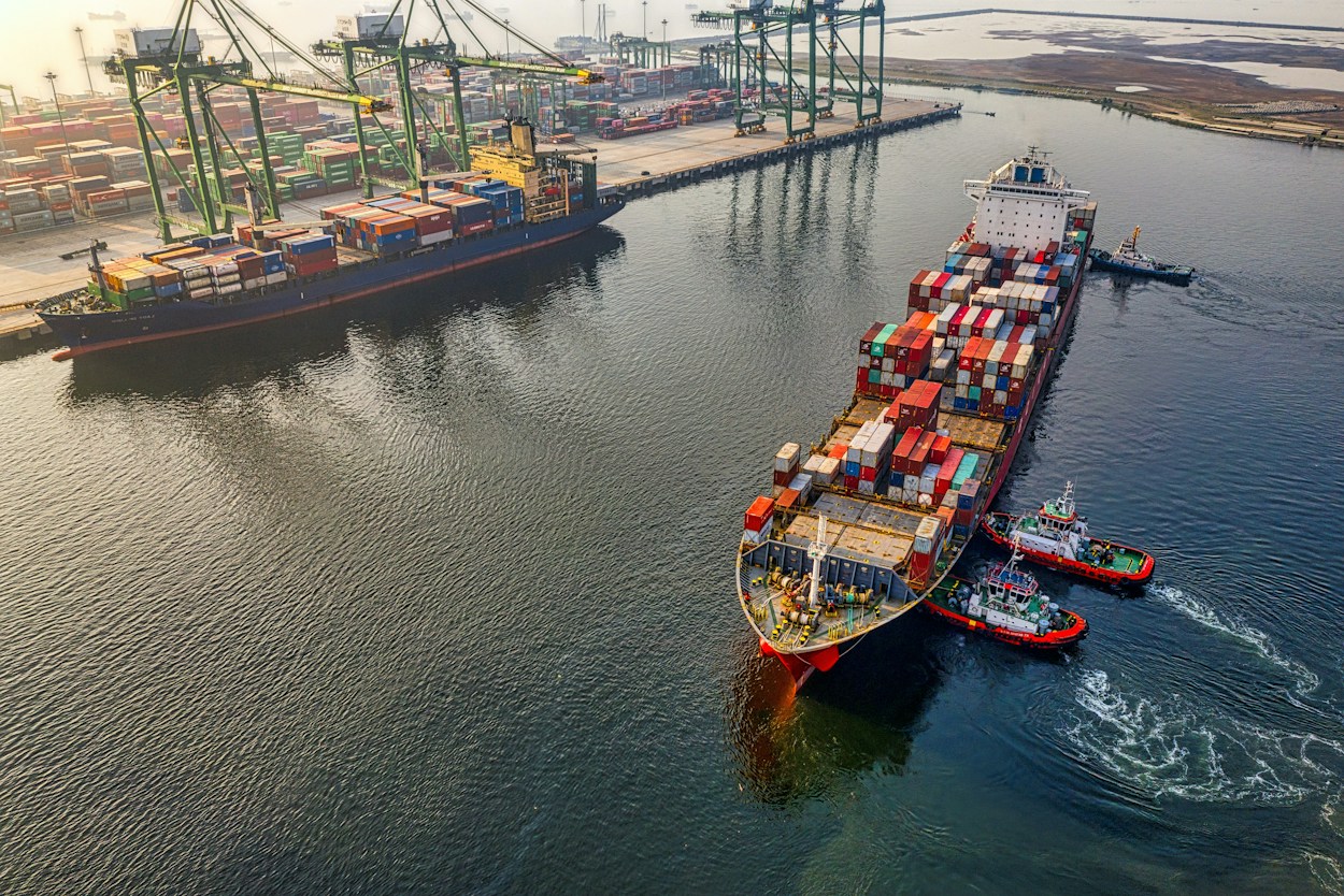 Connected IoT monitoring for cold chain logistics