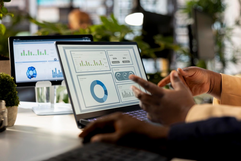 Retail team using a unified CRM platform